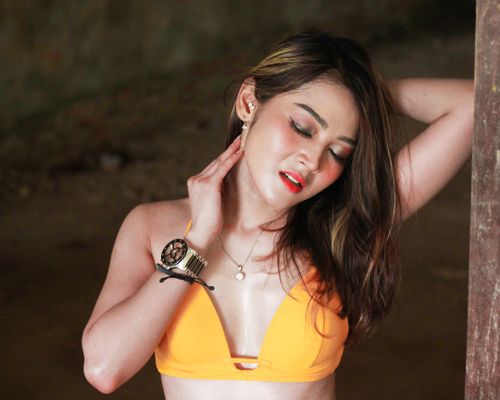Escort Service Lucknow | She Begs for Cock the Second He Walks In